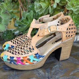 MEXICANA Tan and Multicolor Woven Heels